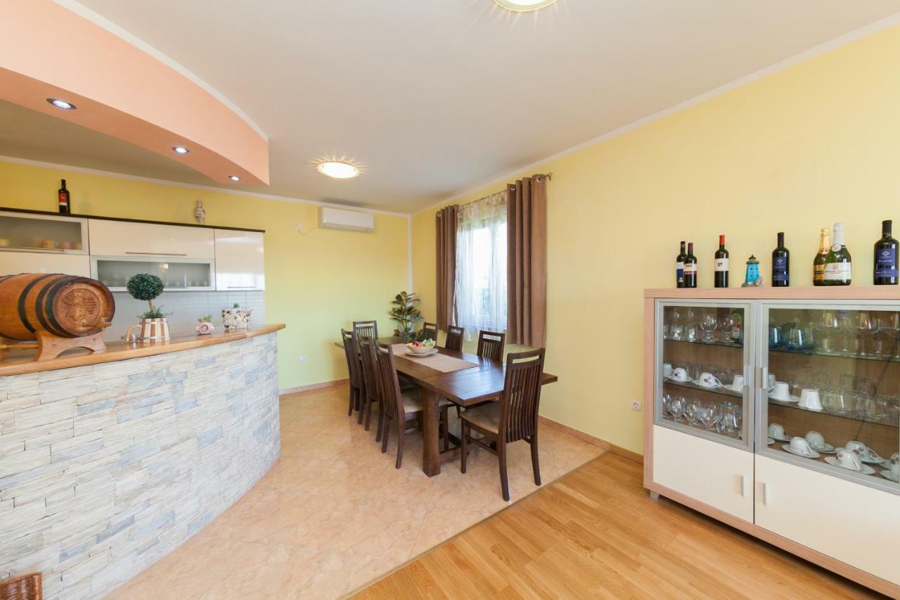 Holiday Home Antonio Dracevac Ninski Exterior photo